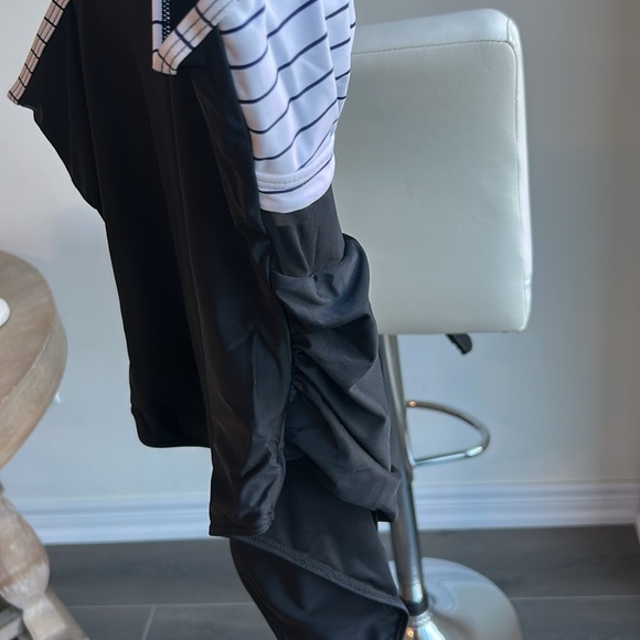 Striped V-neck tummy control one piece monokini with sheer mesh high waist. - Picture 6 of 16